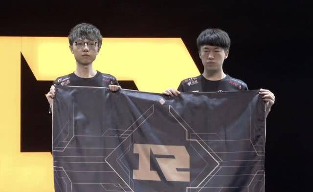 即將在沙特 即將在沙特